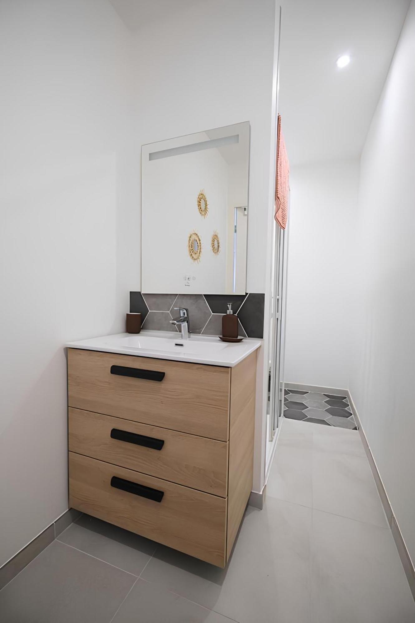 Dewailly, 2 Chambres, 3 Lits, Elegant, 700M Centre Ville アミアン エクステリア 写真