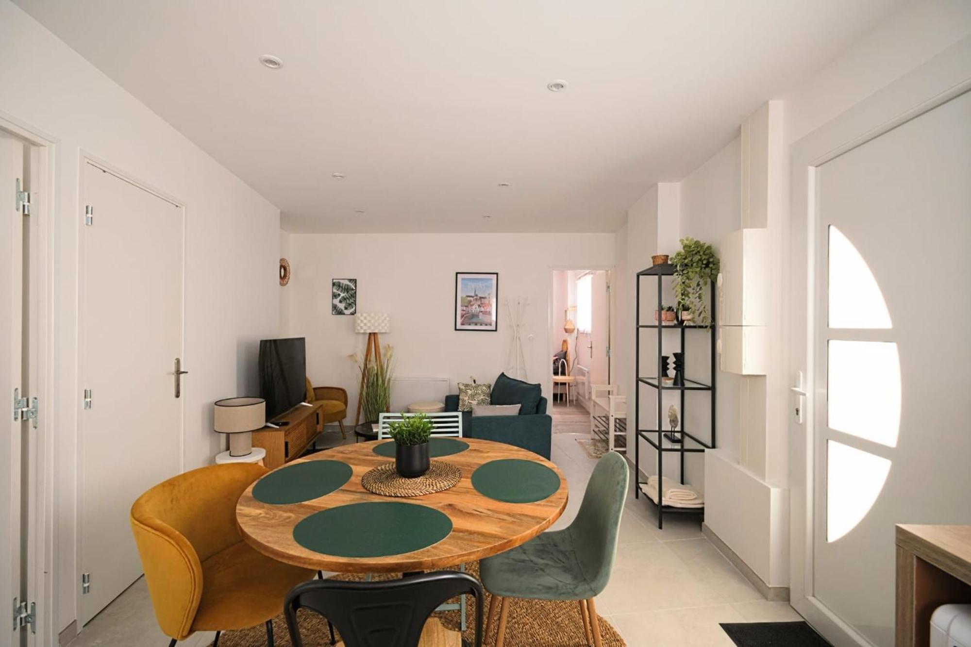 Dewailly, 2 Chambres, 3 Lits, Elegant, 700M Centre Ville アミアン エクステリア 写真